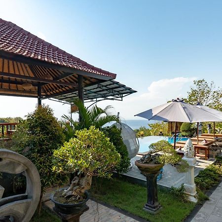 Kaylas Hill Resort Batununggul Екстериор снимка