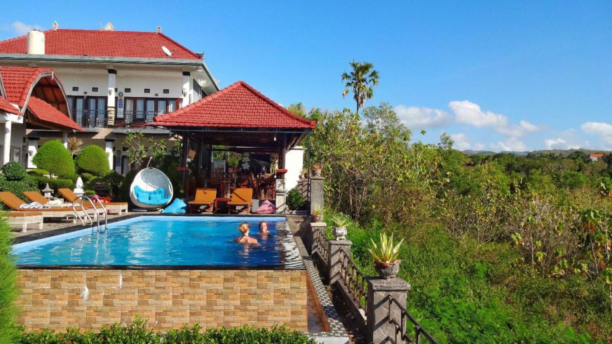Kaylas Hill Resort Batununggul Екстериор снимка