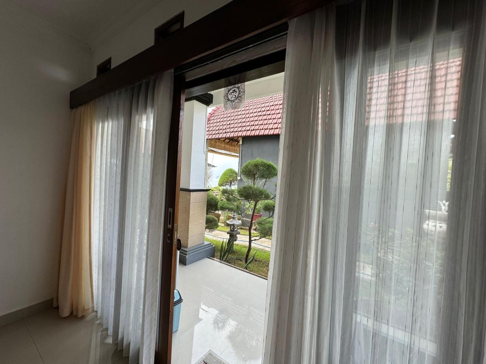 Kaylas Hill Resort Batununggul Екстериор снимка