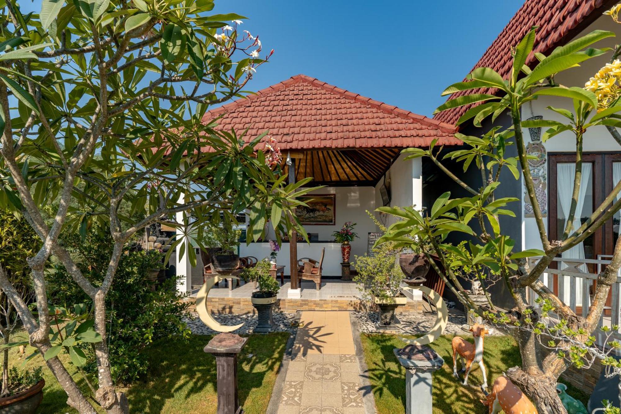 Kaylas Hill Resort Batununggul Екстериор снимка